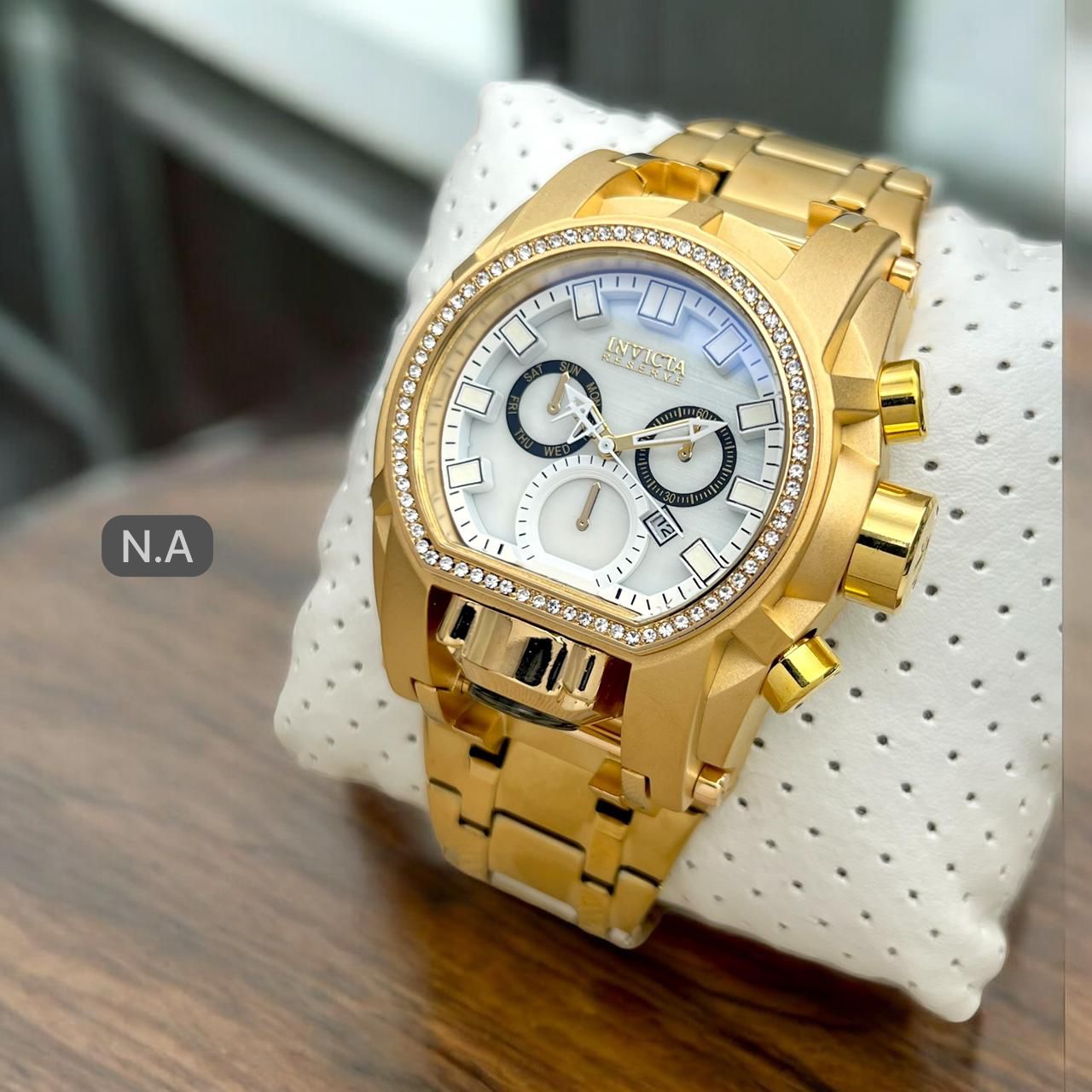 nvicta Reserve Bolt Zeus watch