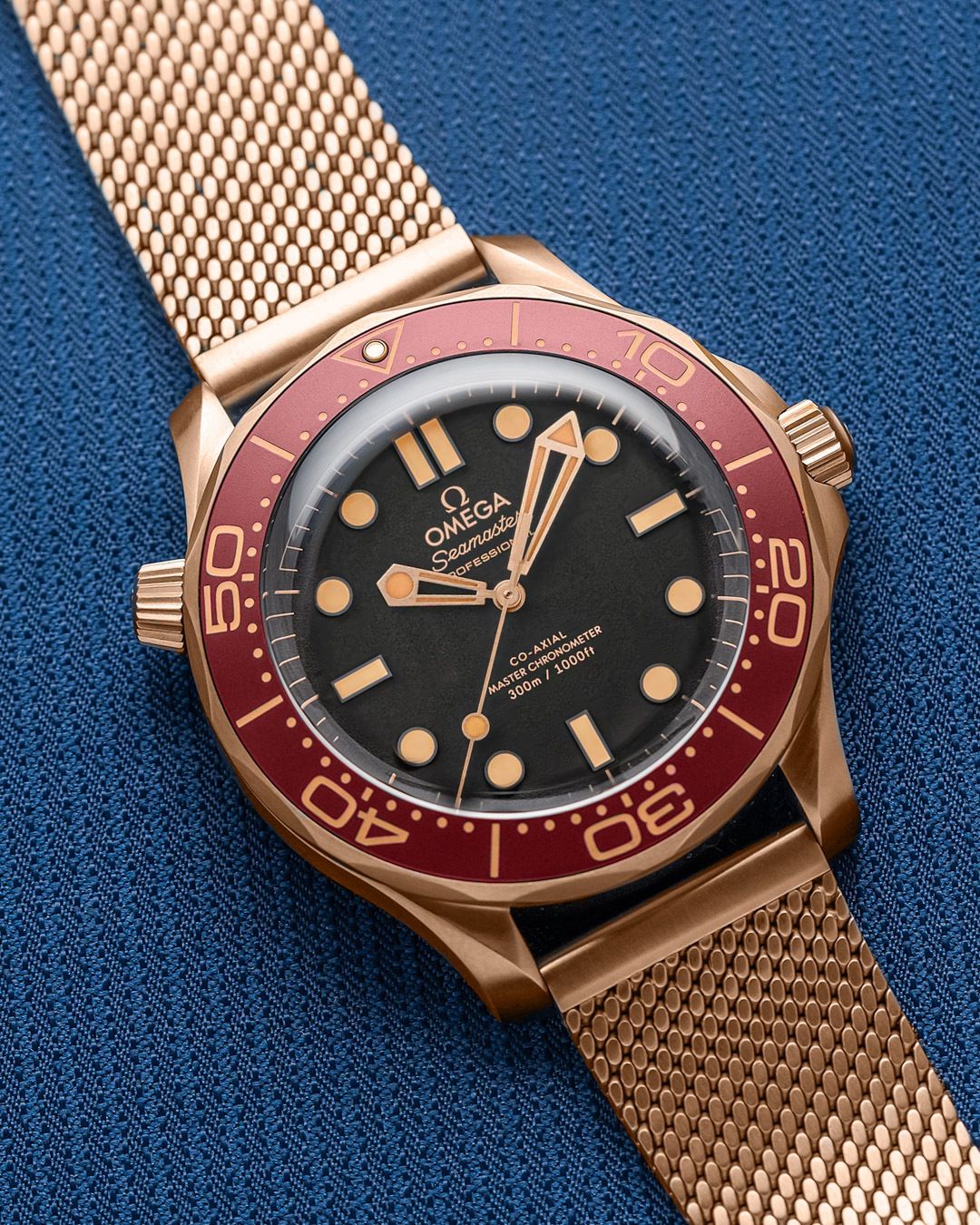 Omega Seamaster Diver 300M Bronze Gold Automatic Mens Watch  🤩