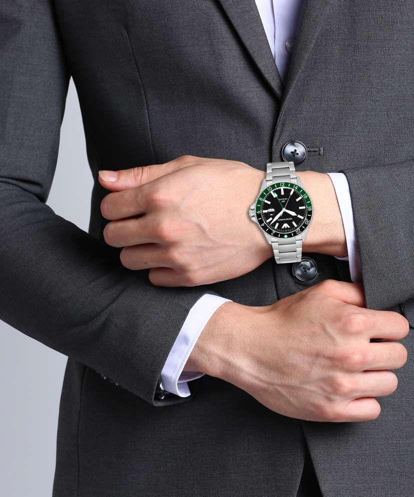 Emporio Armani AR11589 GMT Men's Authentic Quality Watch 🤩