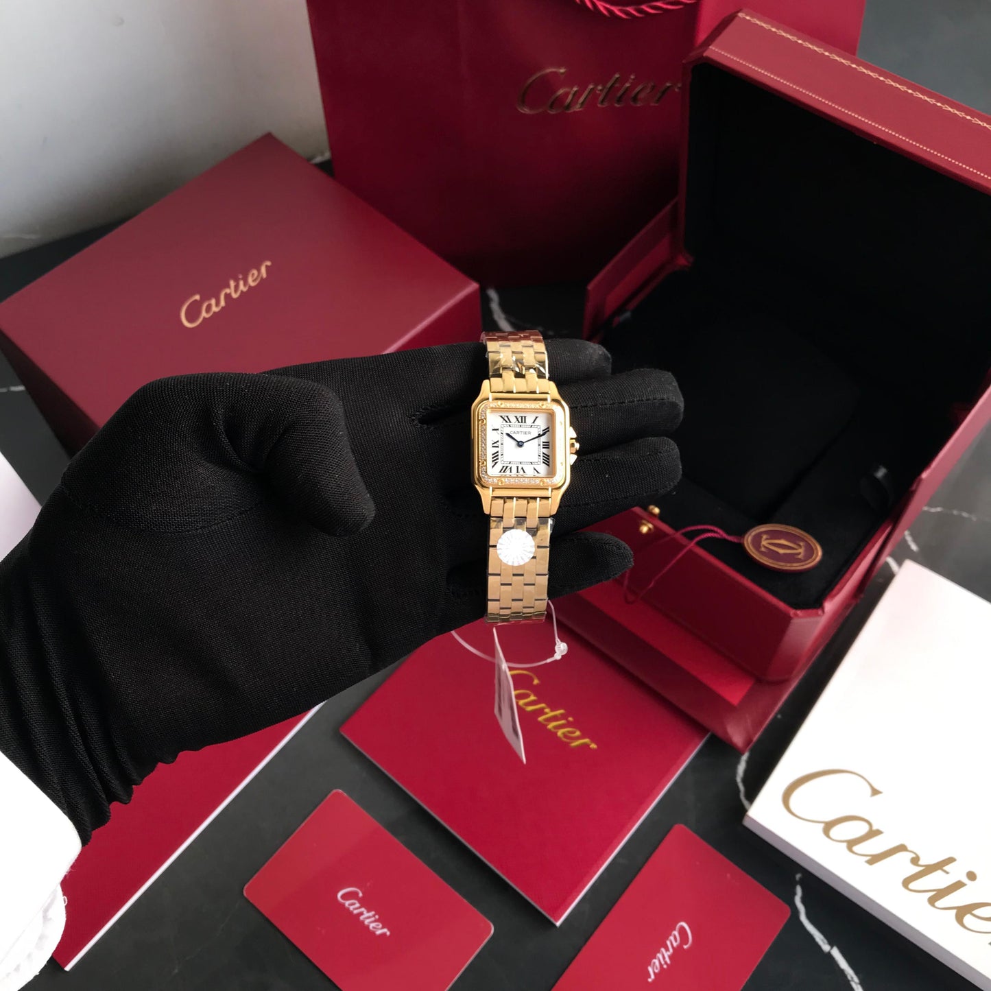 Cartier Panthere De Cartier Gold White Dial Japanese Quartz Women’s Watch 💕