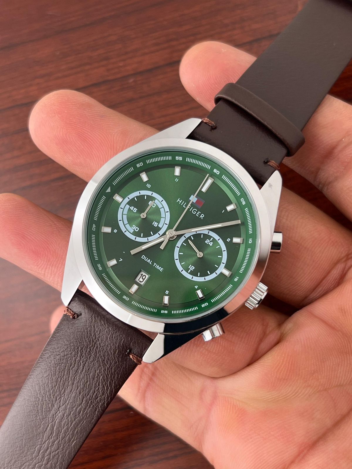 Tomy Hilfiger Modern Automatic
