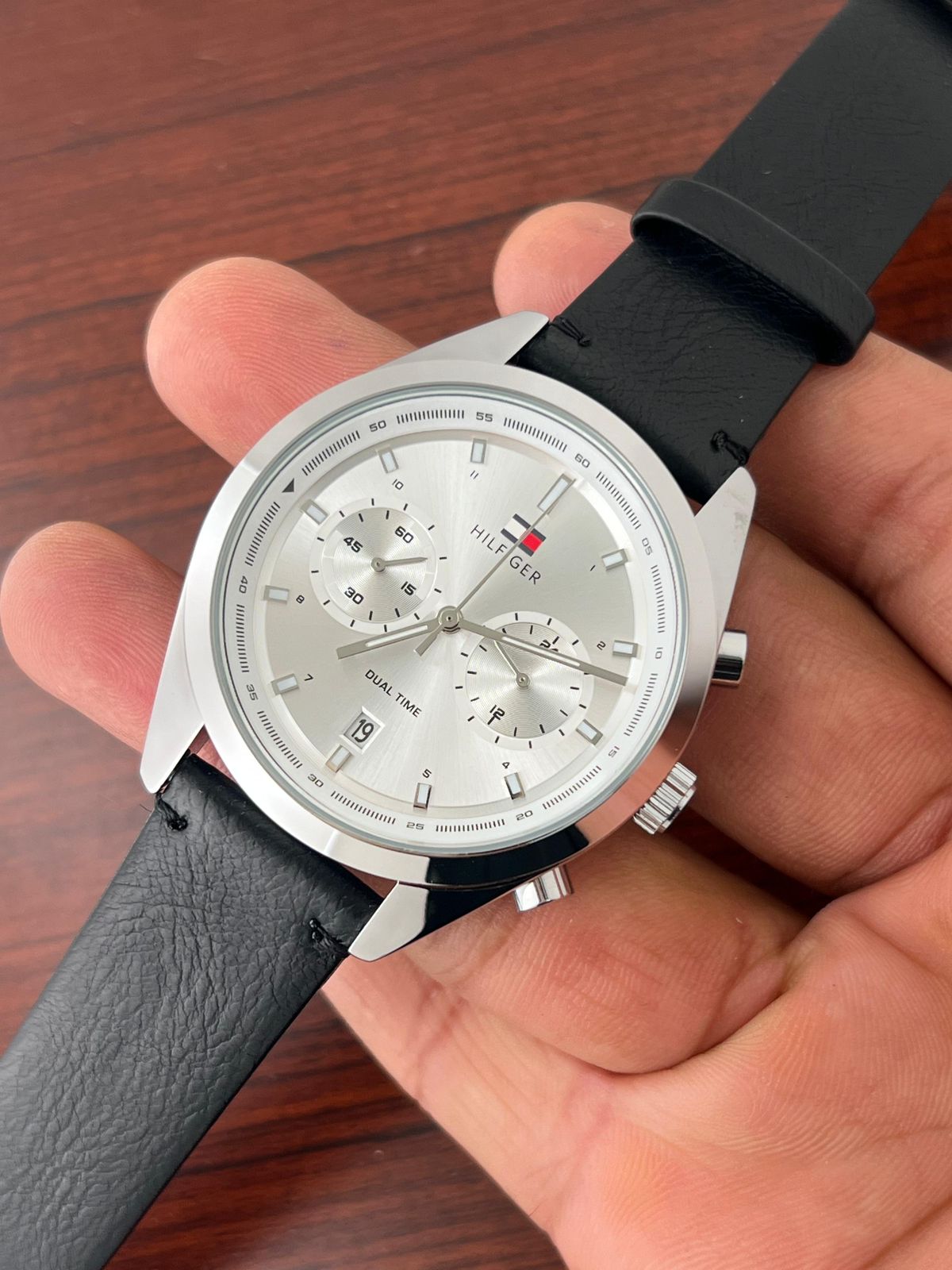 Tomy Hilfiger Modern Automatic