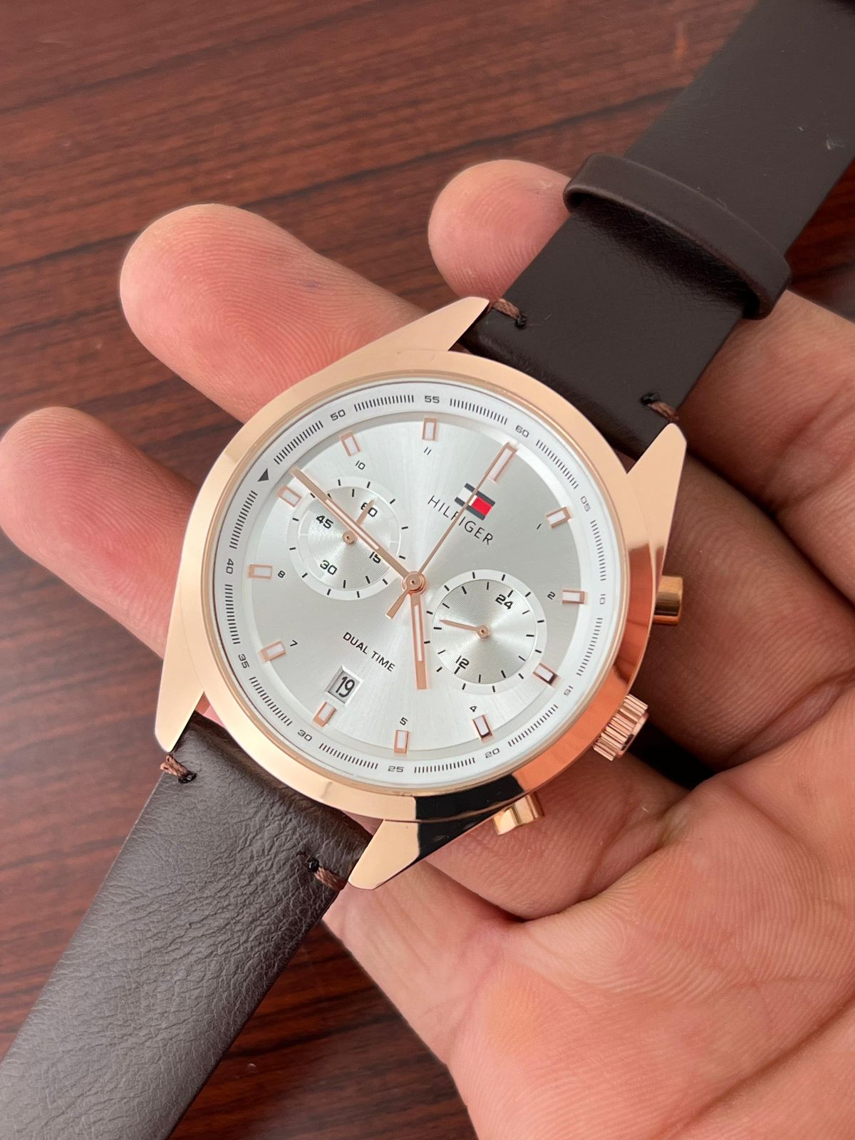 Tomy Hilfiger Modern Automatic