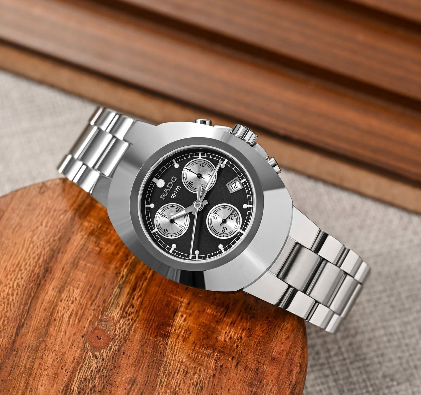 Rado High end quality battery operated machine