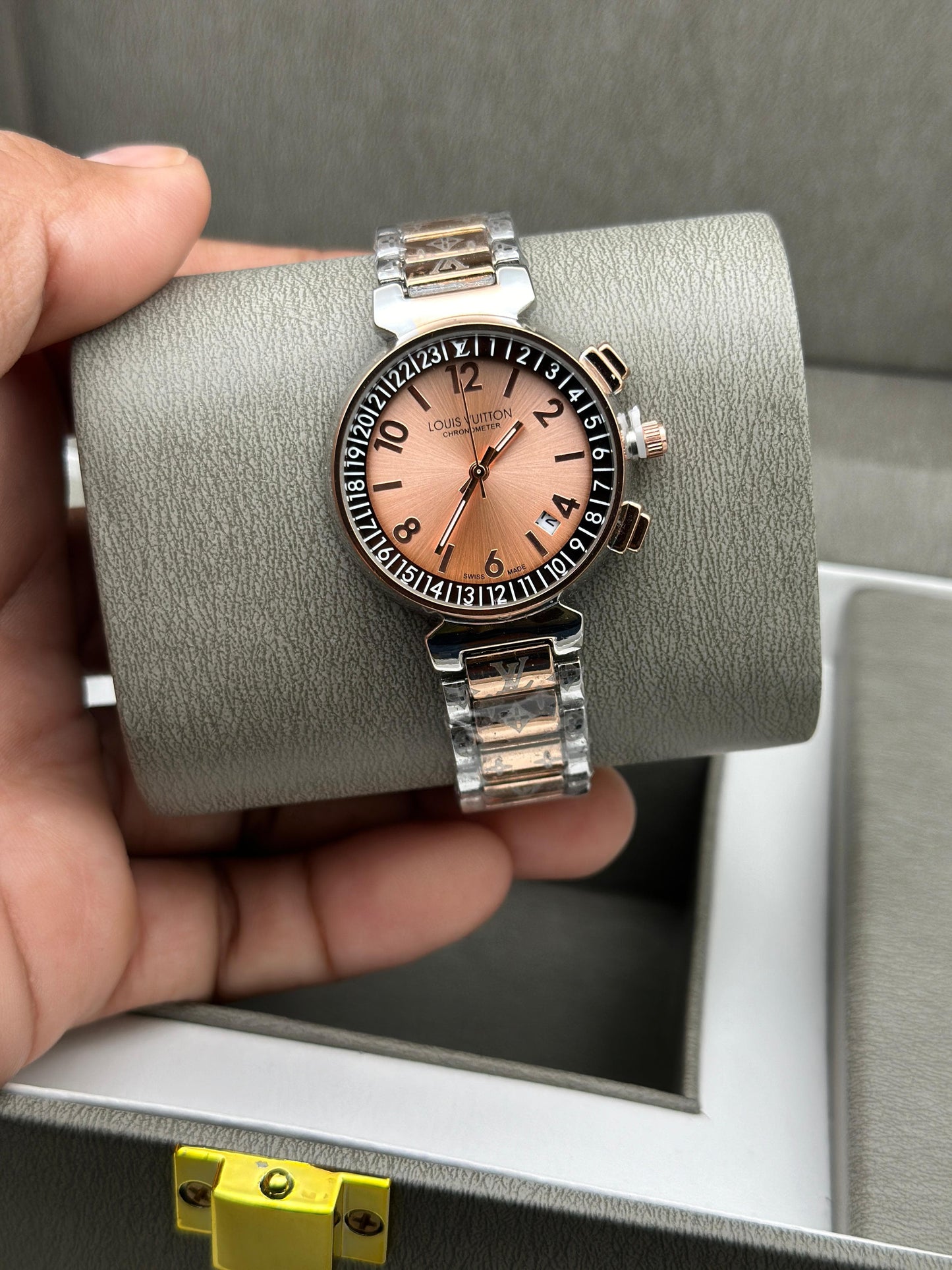 Lv ladies watch date working