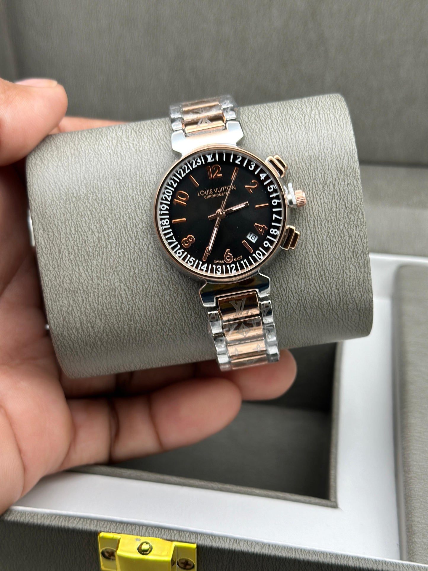 Lv ladies watch date working