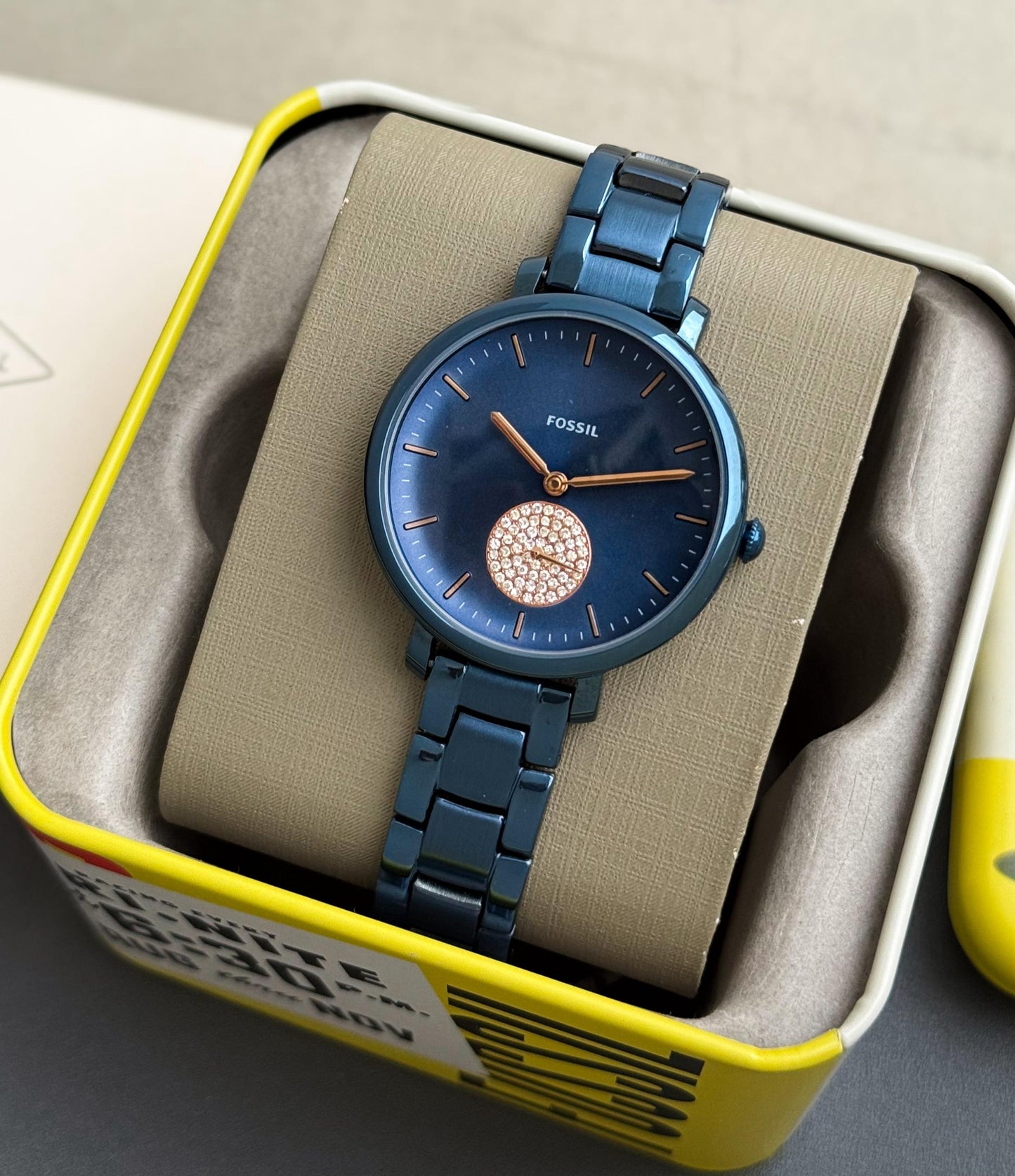 Fossil For her