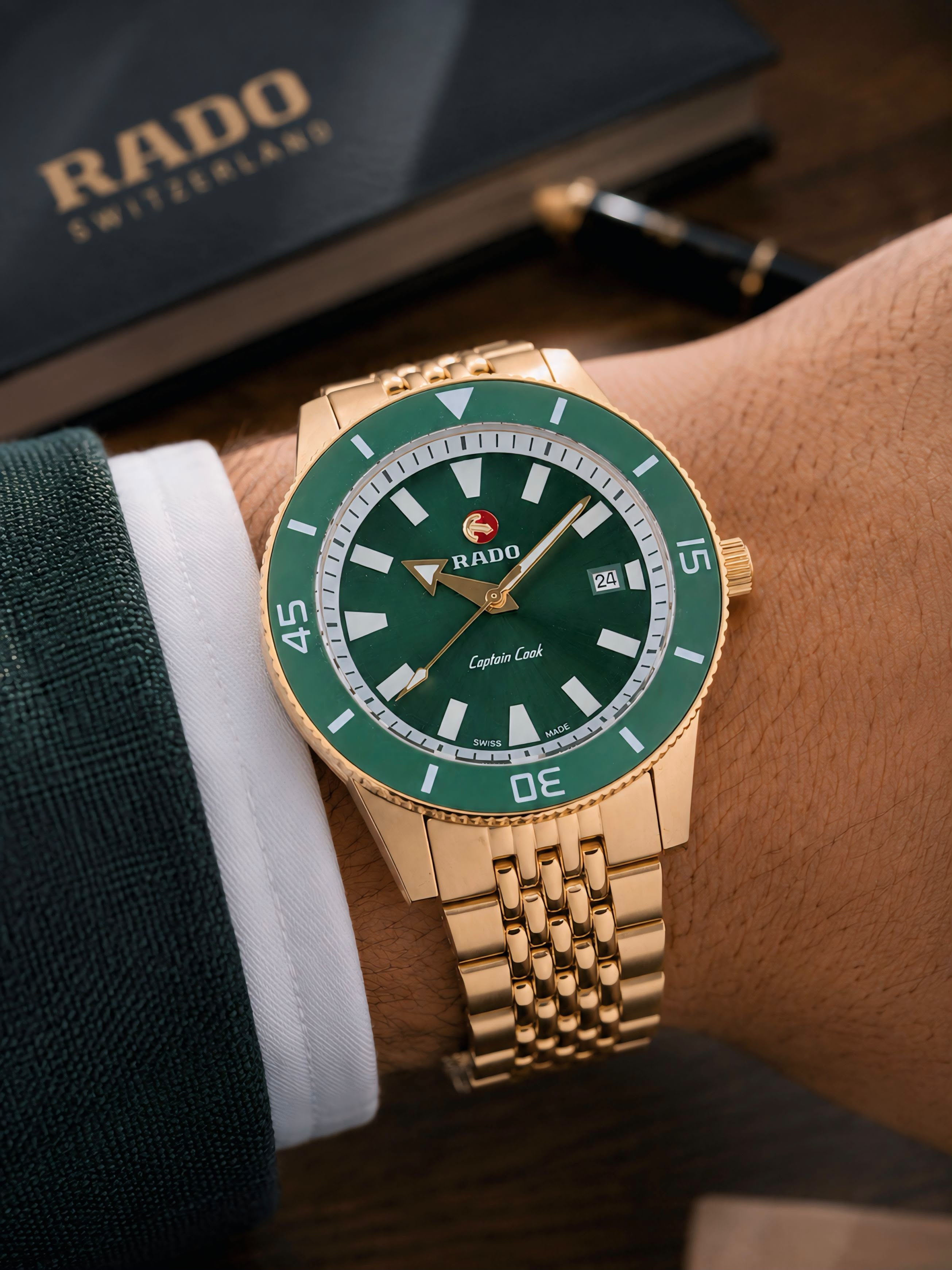 R_ado Captain Cook Premium Automatic