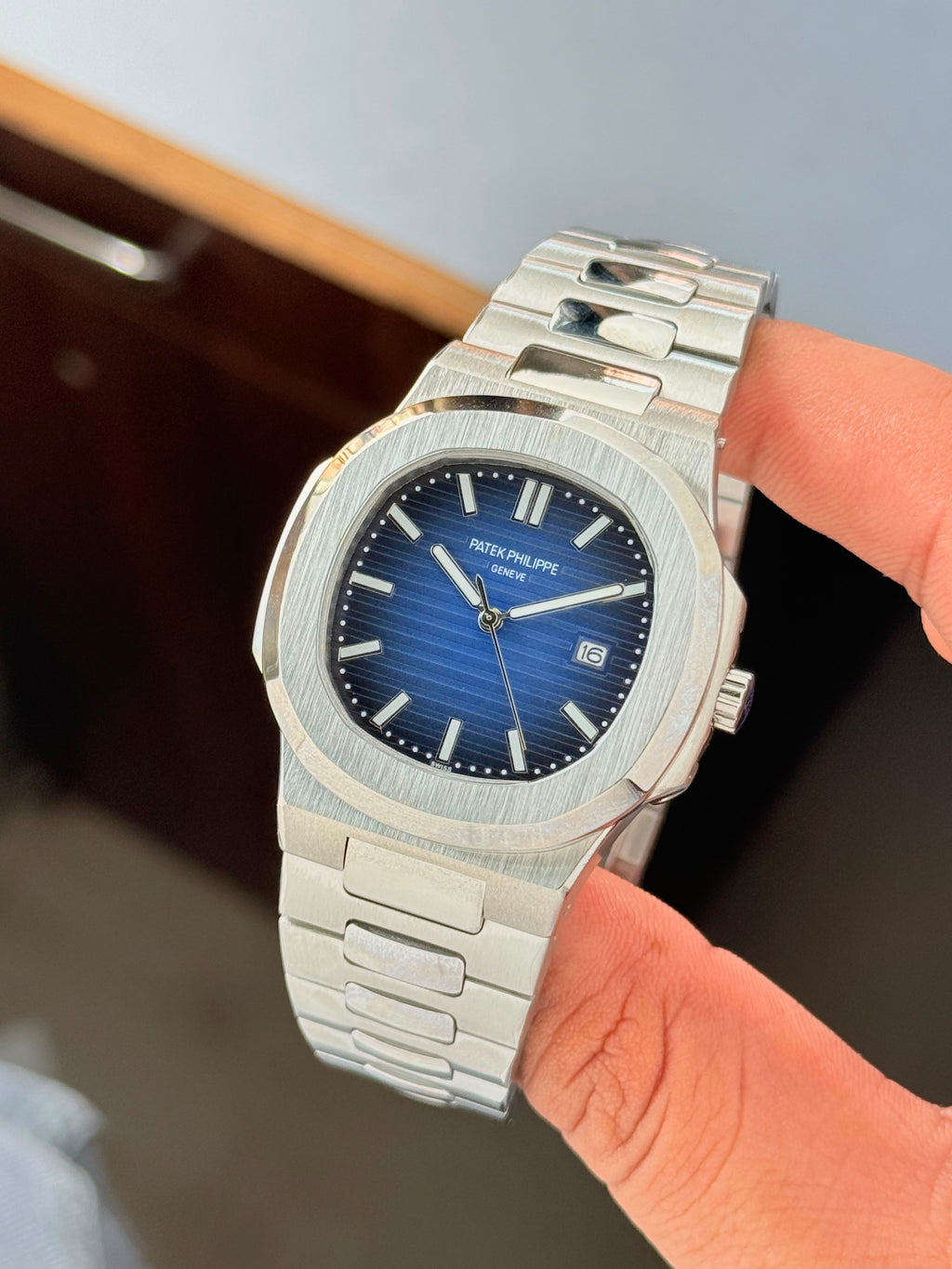 P_atek Philippe Nautilus Premium watch for men